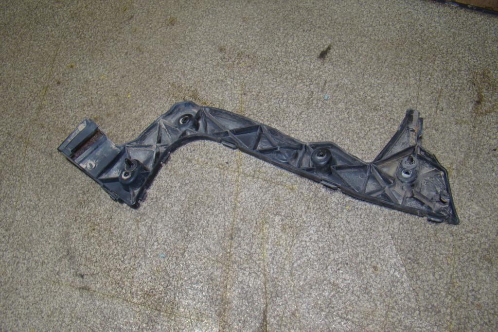 Кронштейн заднего бампера правый, 1000 рублей, Пермь