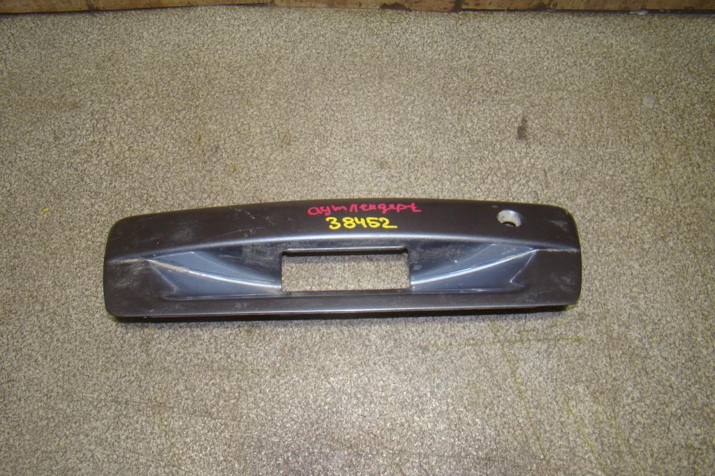 Накладка двери багажника, 1700 рублей, Пермь