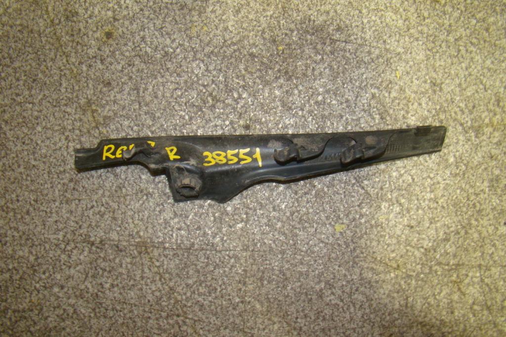 Накладка лобового стекла левая, 500 рублей, Пермь