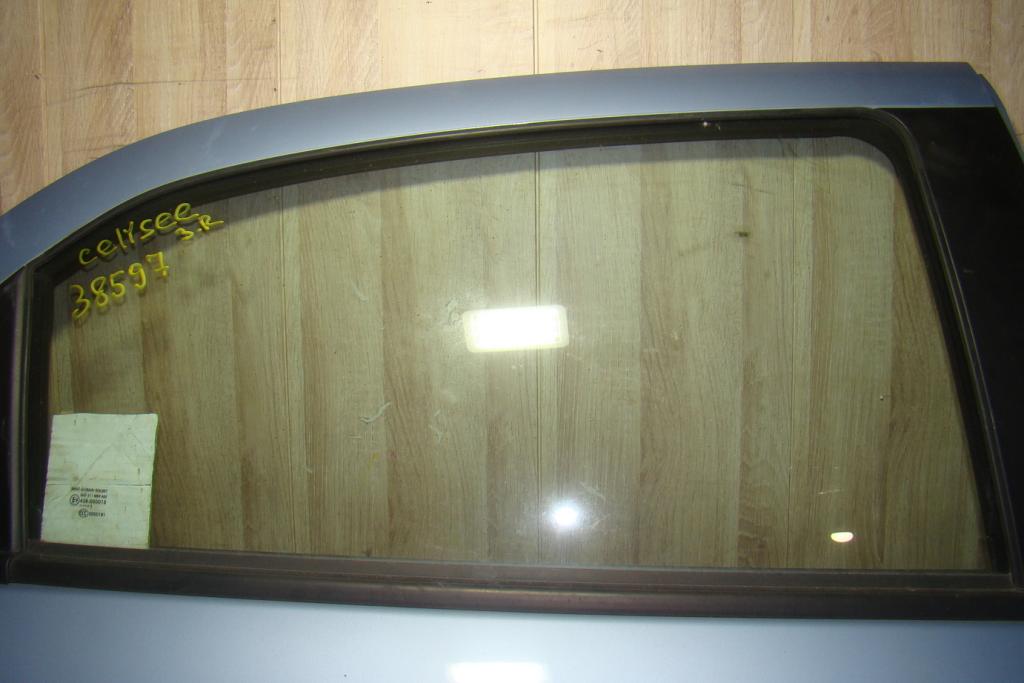 Стекло двери задней правой, 1000 рублей, Пермь