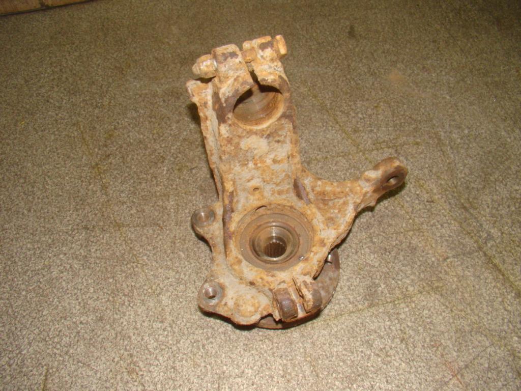 Кулак поворотный передний правый, 3000 рублей, Пермь