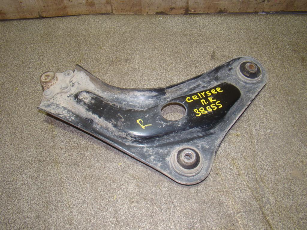 Рычаг передний левый, 2000 рублей, Пермь