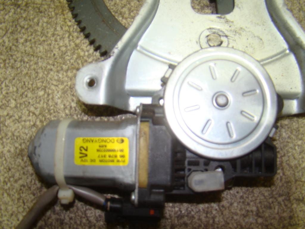 Стеклоподъемник передний правый, 2600 рублей, Пермь