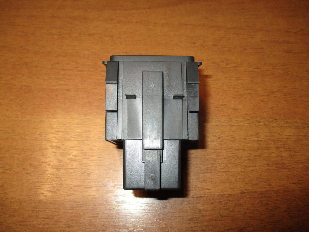 Кнопка корректора фар, 500 рублей, Пермь