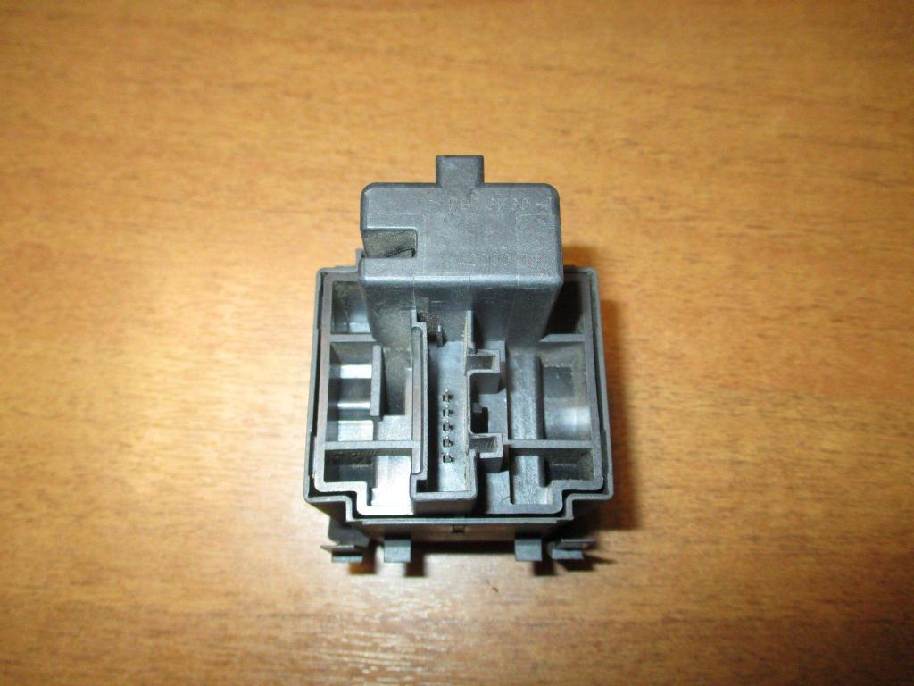 Кнопка корректора фар, 500 рублей, Пермь