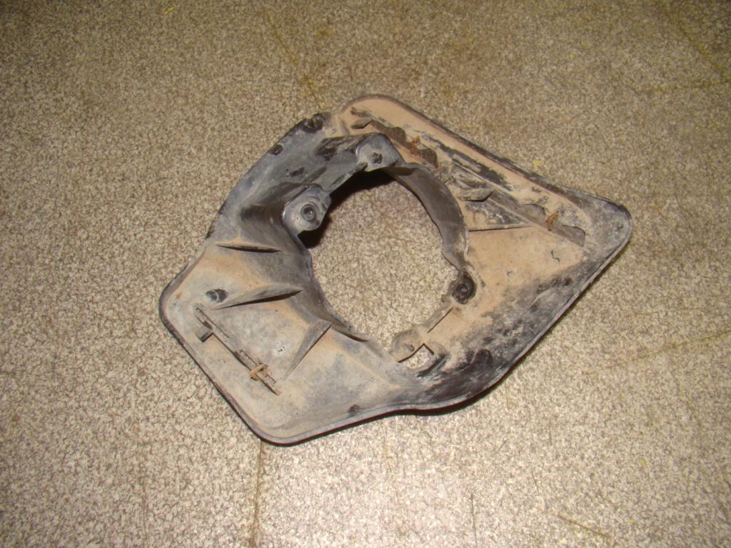 Кронштейн фары противотуманной правой, 1500 рублей, Пермь