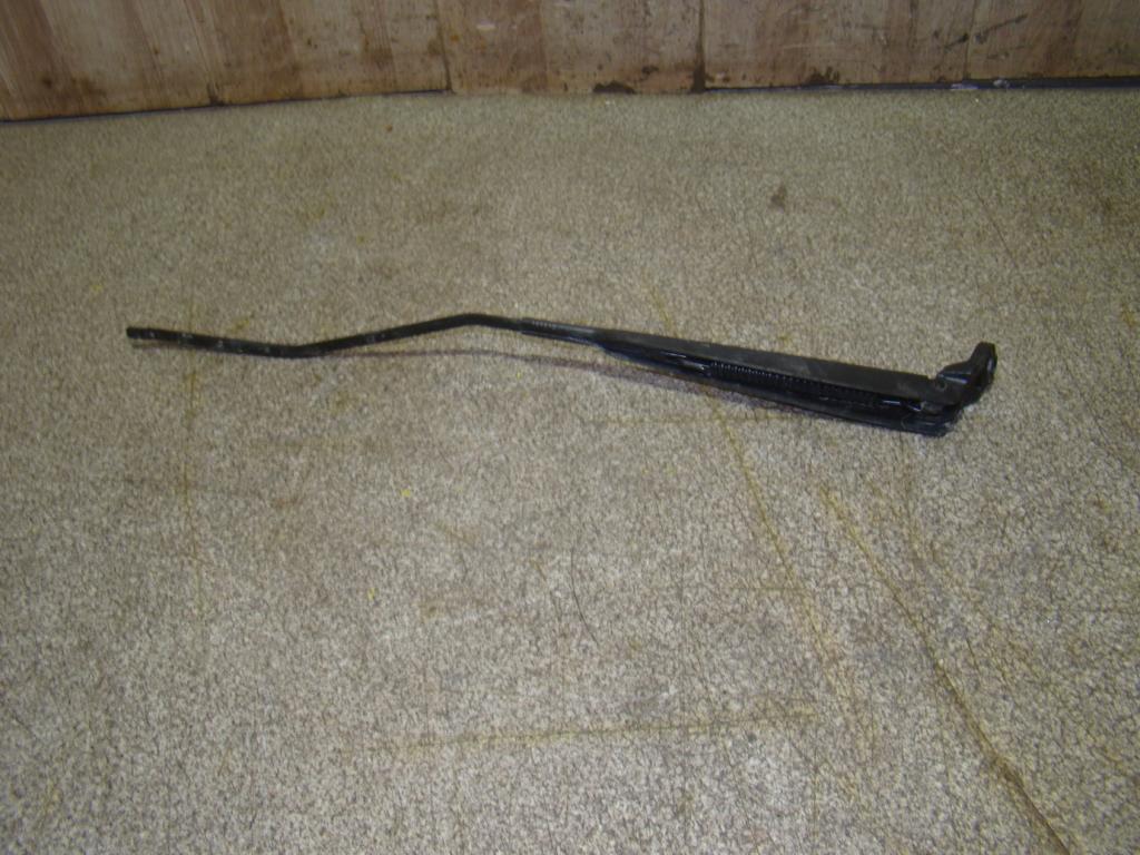 Поводок стеклоочистителя передний левый, 800 рублей, Пермь