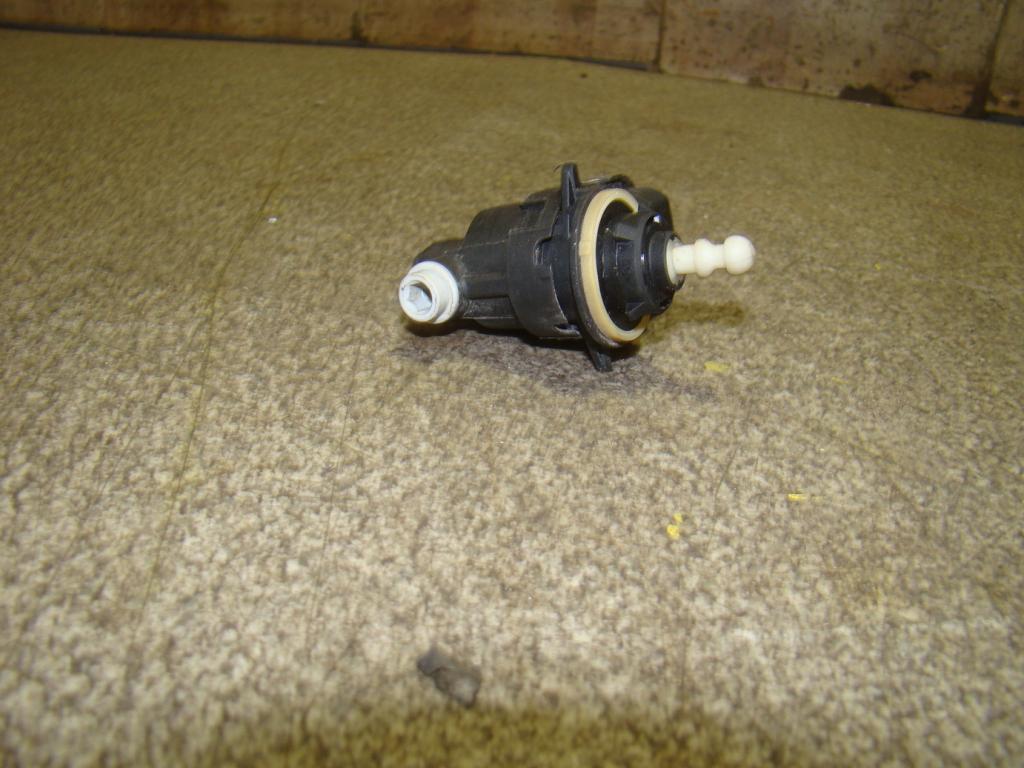 Моторчик корректора фары, 2000 рублей, Пермь