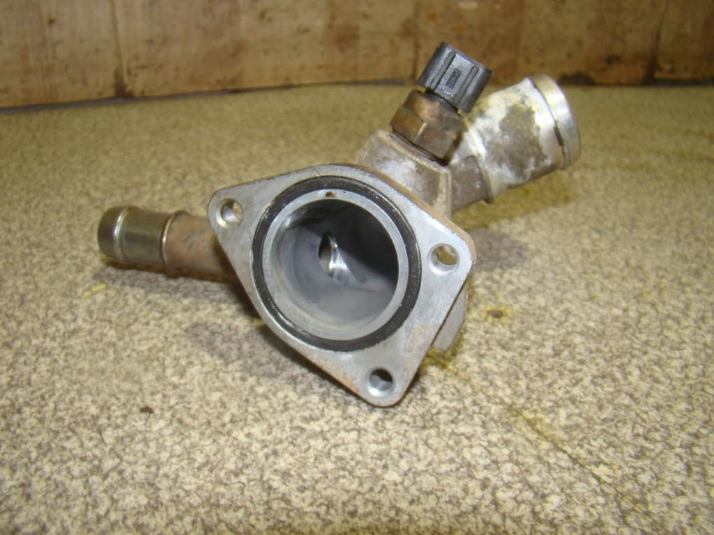 Фланец системы охлаждения, 500 рублей, Пермь