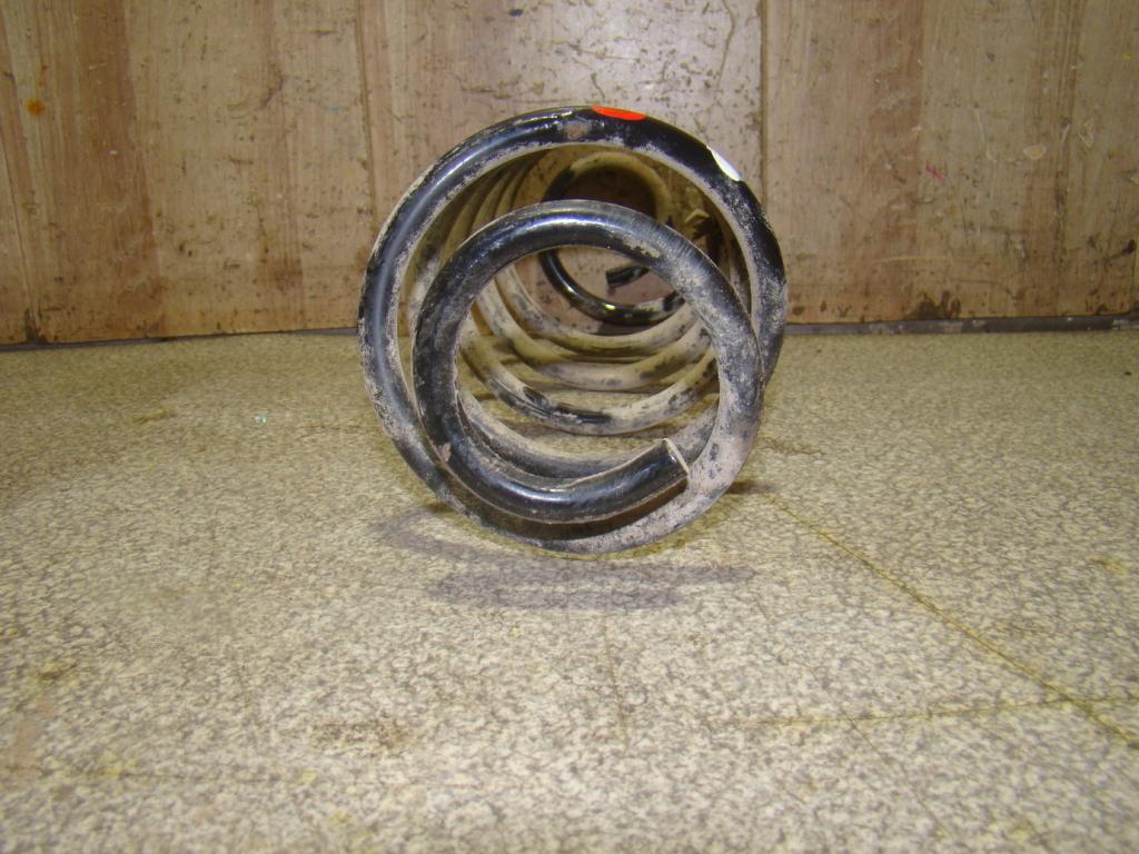 Пружина задняя, 1000 рублей, Пермь