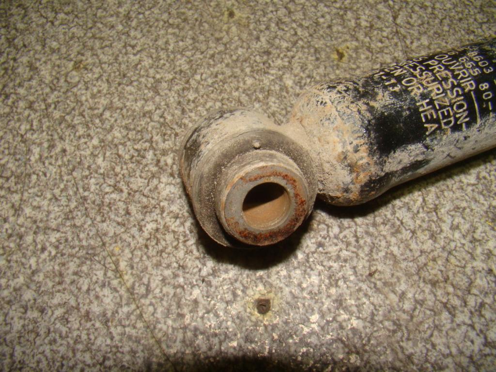 Амортизатор задний, 1000 рублей, Пермь