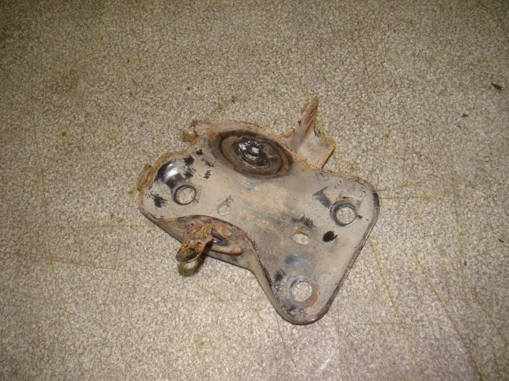 Кронштейн задней балки, 500 рублей, Пермь