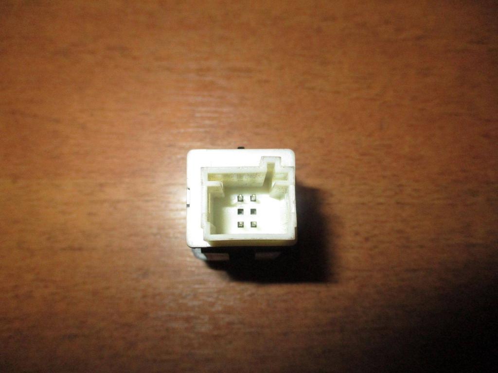 Кнопка открывания багажника, 700 рублей, Пермь