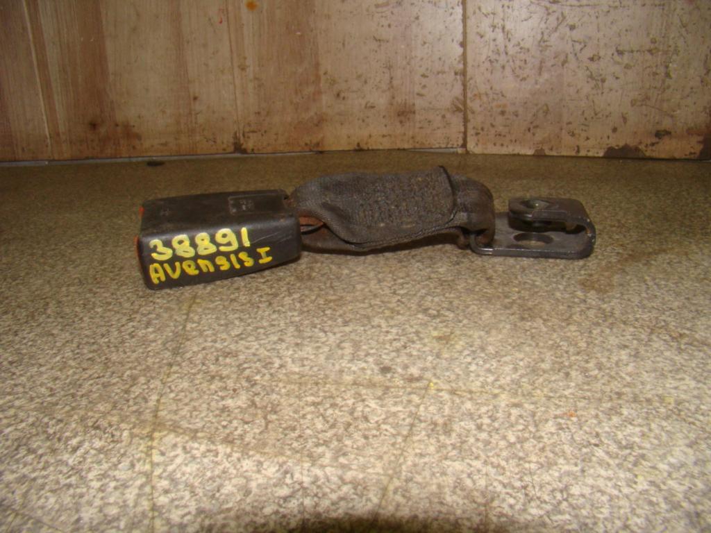 Ответная часть ремня безопасности, 500 рублей, Пермь