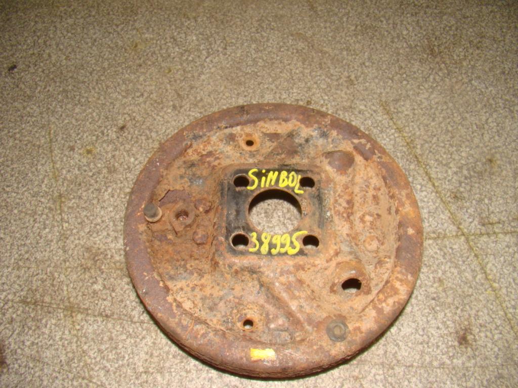 Щит опорный задний правый, 1000 рублей, Пермь