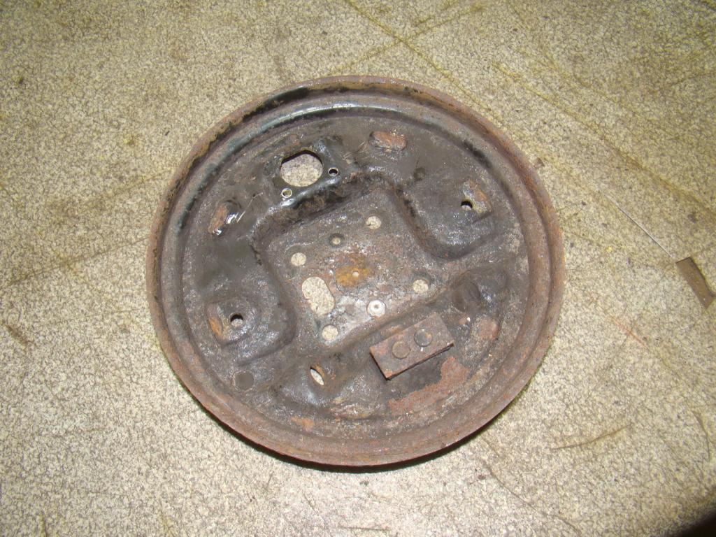 Щит опорный задний левый, 1000 рублей, Пермь