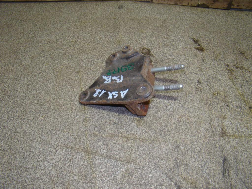 Кронштейн двигателя правый, 500 рублей, Пермь