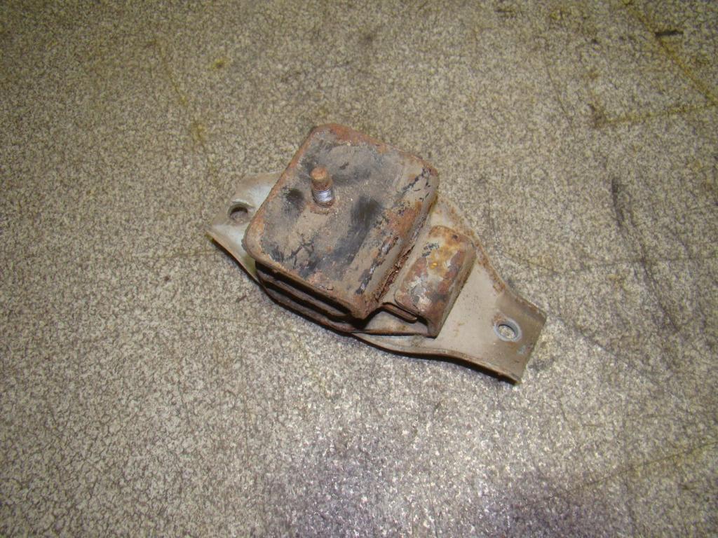 Опора двигателя, 2000 рублей, Пермь