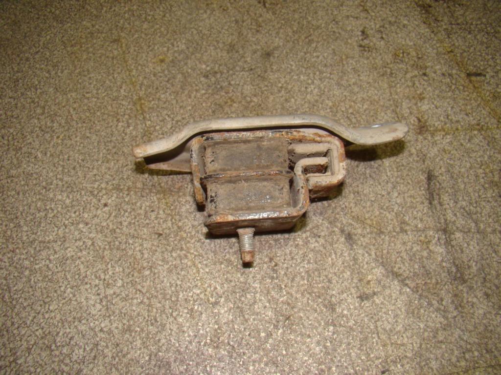 Опора двигателя, 2000 рублей, Пермь