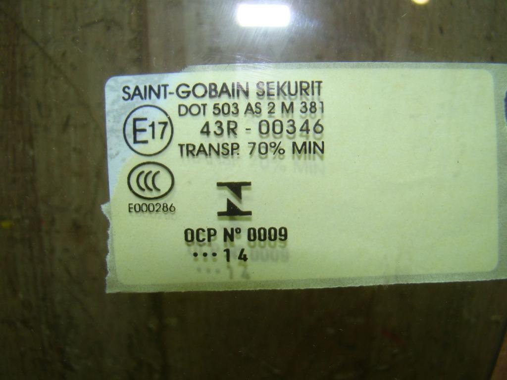 Стекло двери передней левой, 3500 рублей, Пермь