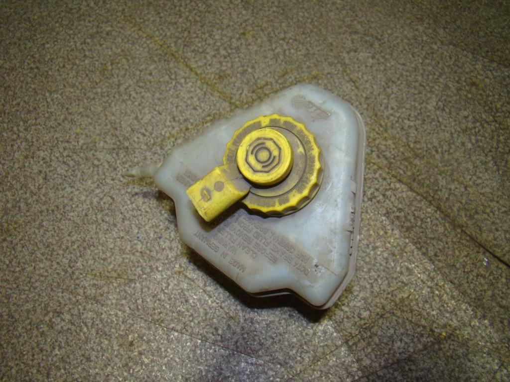 Бачок главного тормозного цилиндра, 500 рублей, Пермь