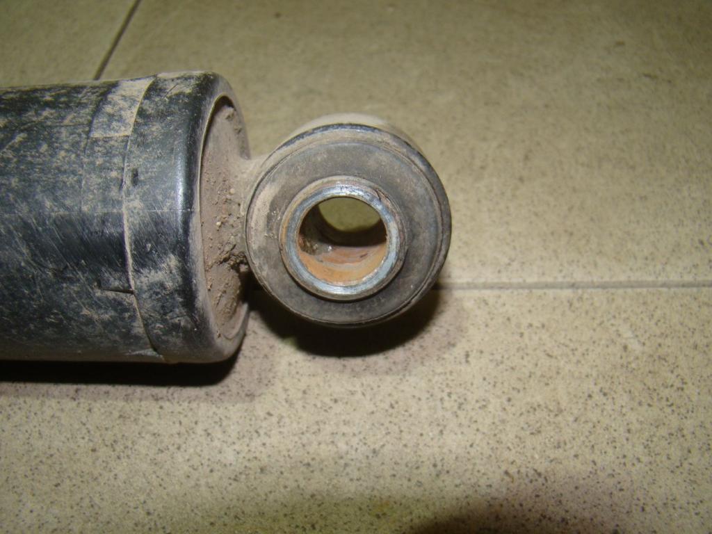 Амортизатор задний, 1000 рублей, Пермь