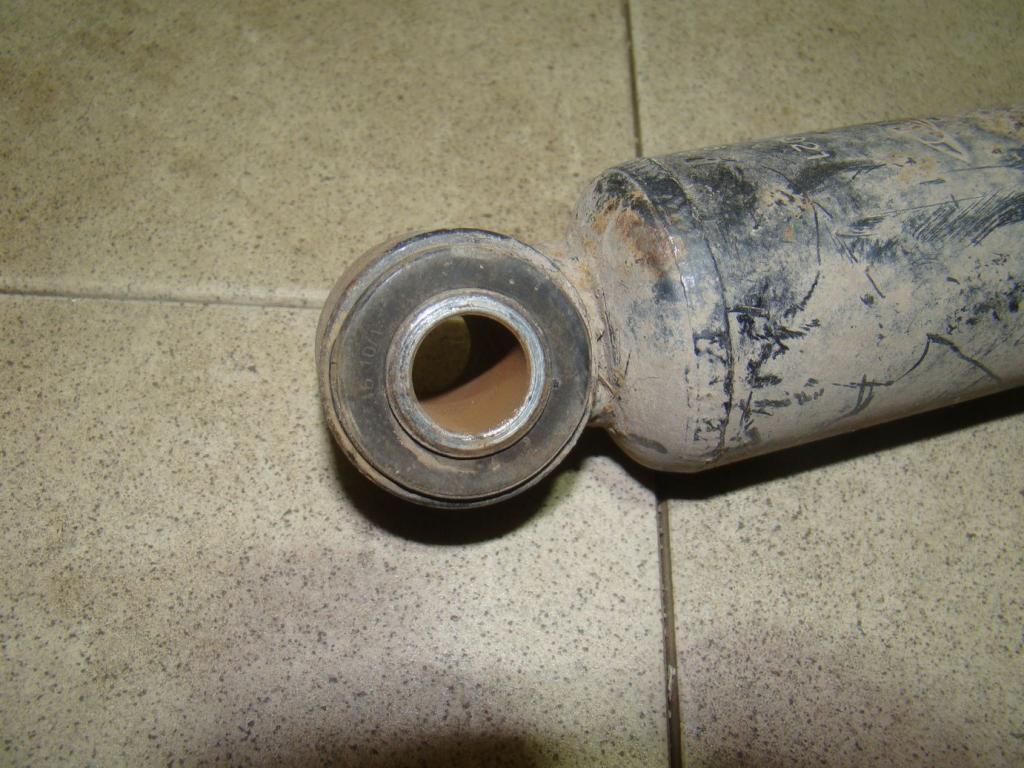 Амортизатор задний, 1000 рублей, Пермь