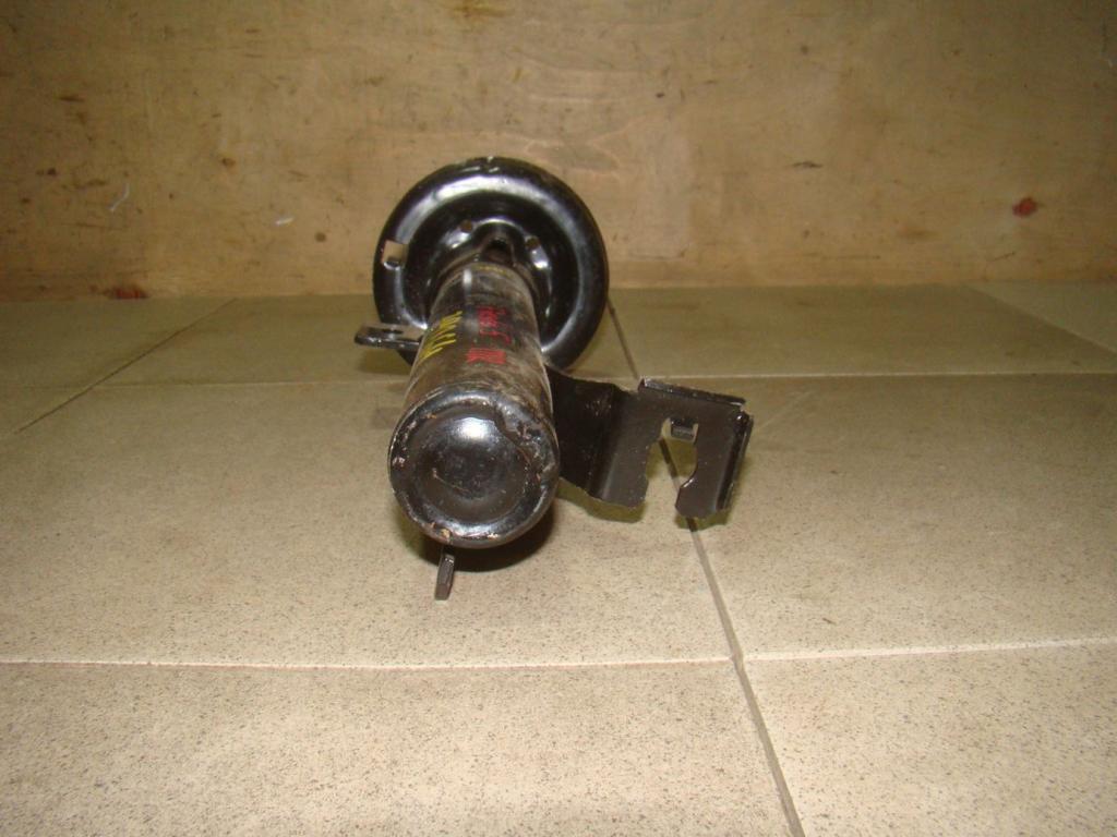 Амортизатор передний правый, 5000 рублей, Пермь