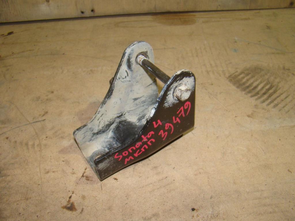 Кронштейн КПП, 500 рублей, Пермь