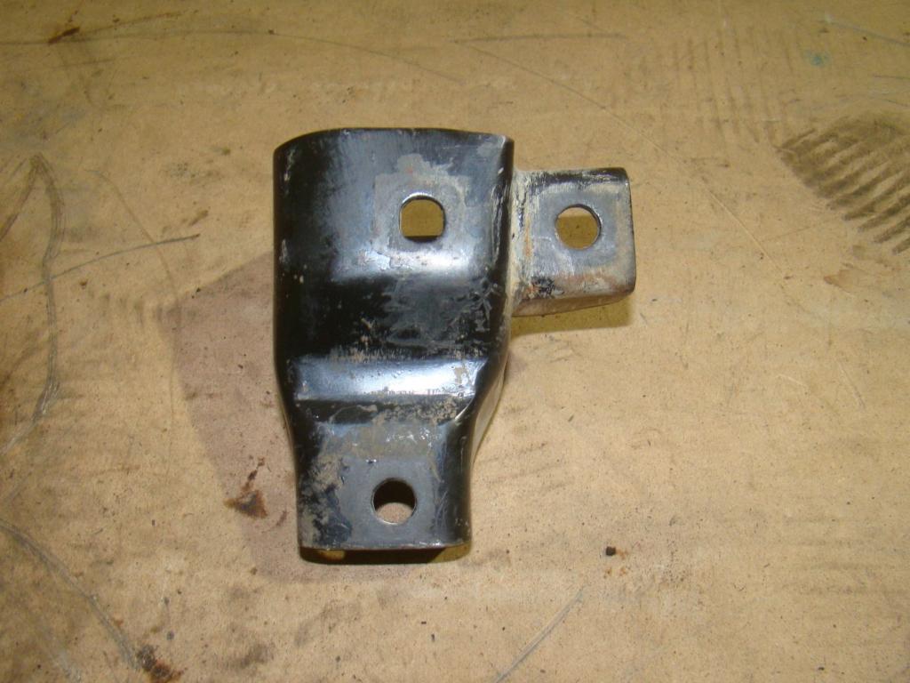 Кронштейн КПП, 500 рублей, Пермь