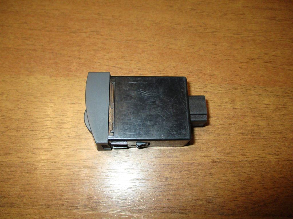 Кнопка корректора фар, 500 рублей, Пермь