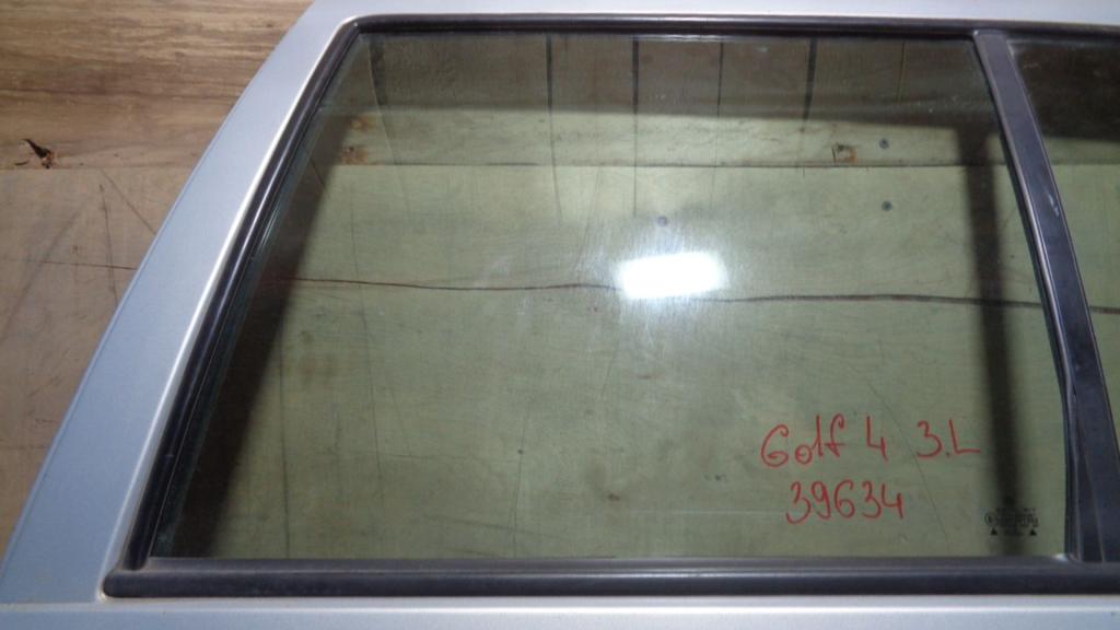 Стекло двери задней левой, 1000 рублей, Пермь