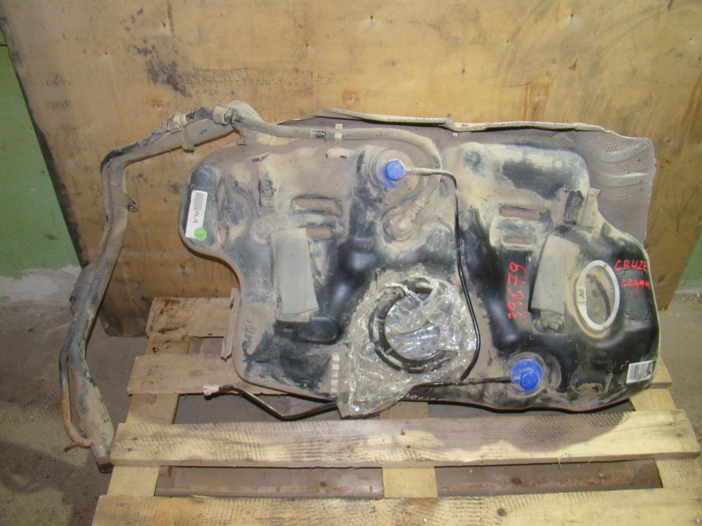 Бак топливный, 2000 рублей, Пермь