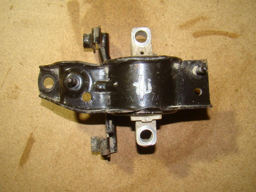 Опора КПП левая, 3500 рублей, Пермь