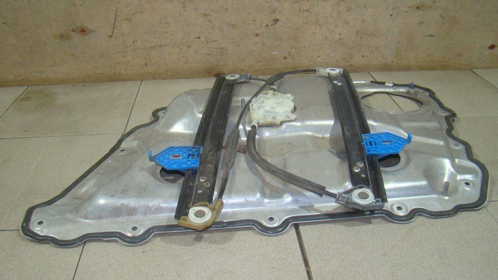 Стеклоподъемник задний левый, 1000 рублей, Пермь