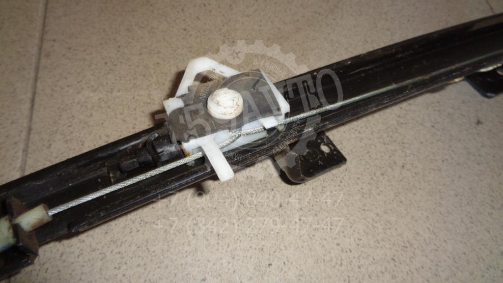 Стеклоподъемник механический задний правый, 500 рублей, Пермь