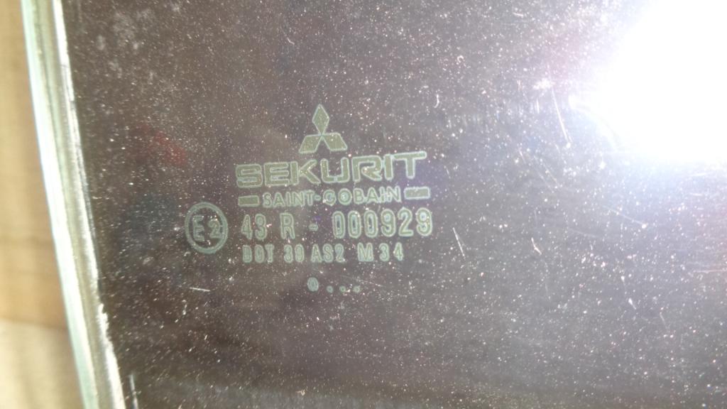 Стекло двери задней правой, 500 рублей, Пермь