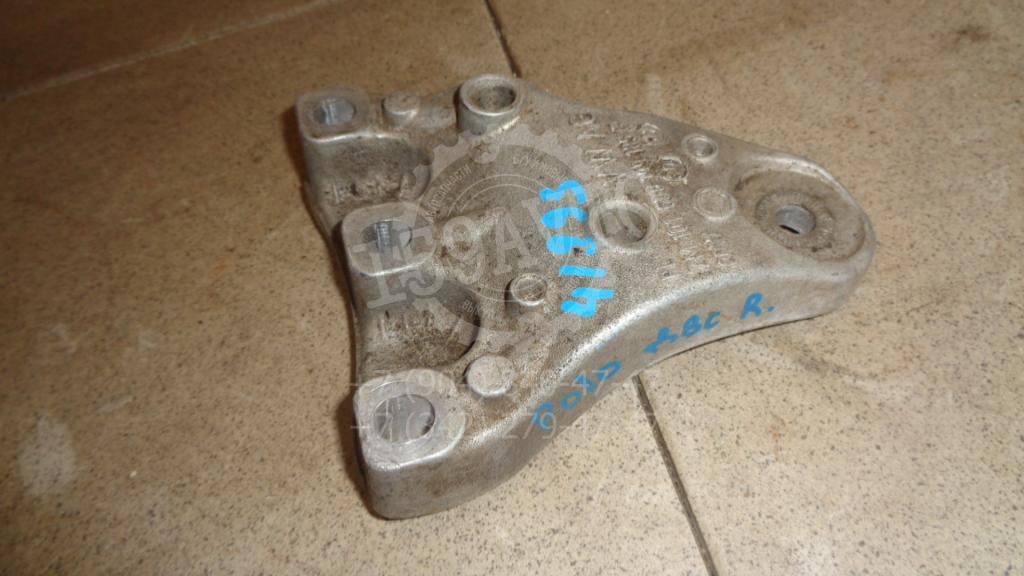 Кронштейн двигателя правый, 700 рублей, Пермь