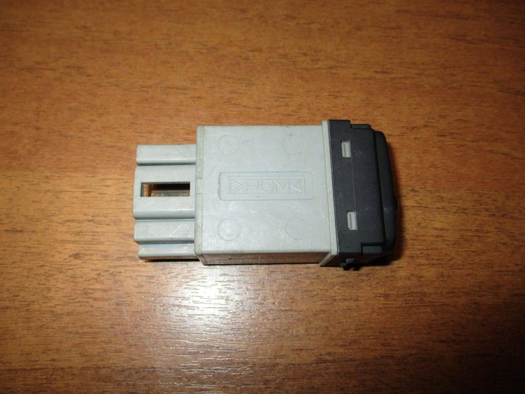 Кнопка корректора фар, 500 рублей, Пермь