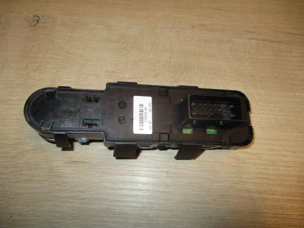 Блок управления стеклоподъемниками, 2000 рублей, Пермь