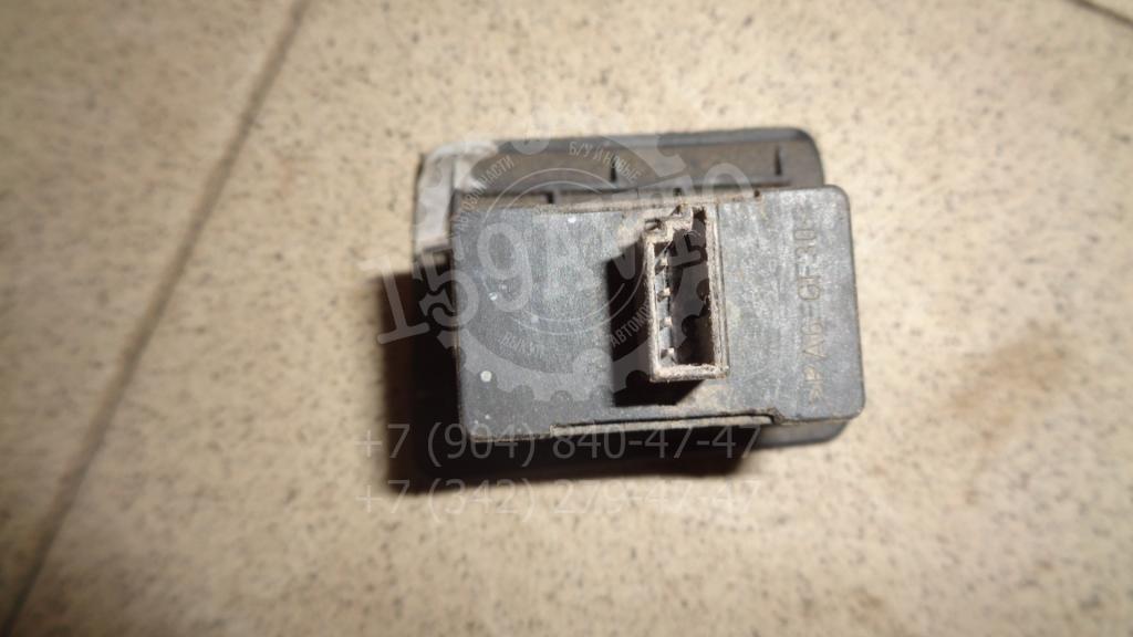 Кнопка стеклоподъемника, 500 рублей, Пермь