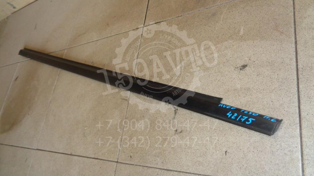 Накладка стекла переднего левого, 700 рублей, Пермь