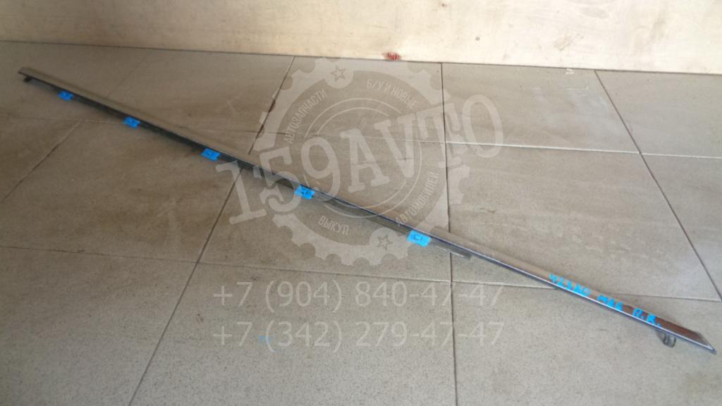 Накладка стекла переднего правого, 1000 рублей, Пермь