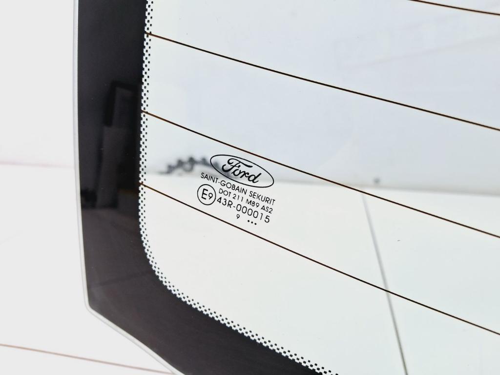 Стекло заднее, 2500 рублей, Пермь