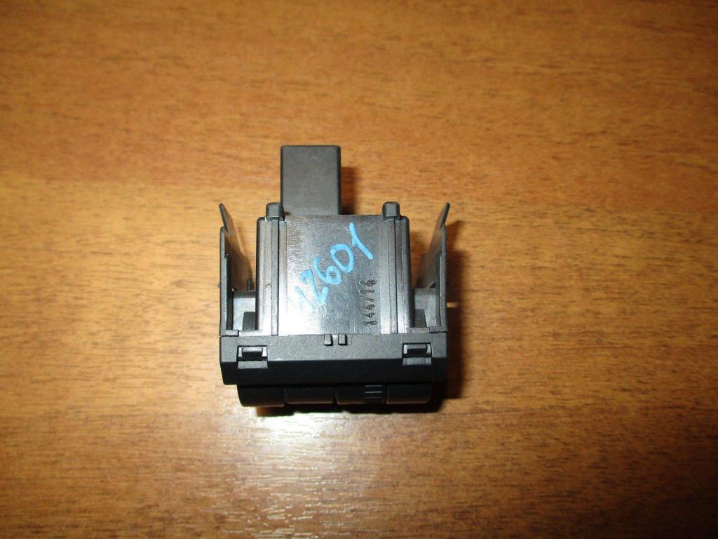 Кнопка корректора фар, 500 рублей, Пермь