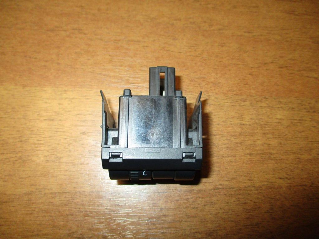 Кнопка корректора фар, 500 рублей, Пермь