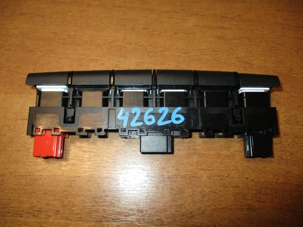 Блок кнопок, 1000 рублей, Пермь