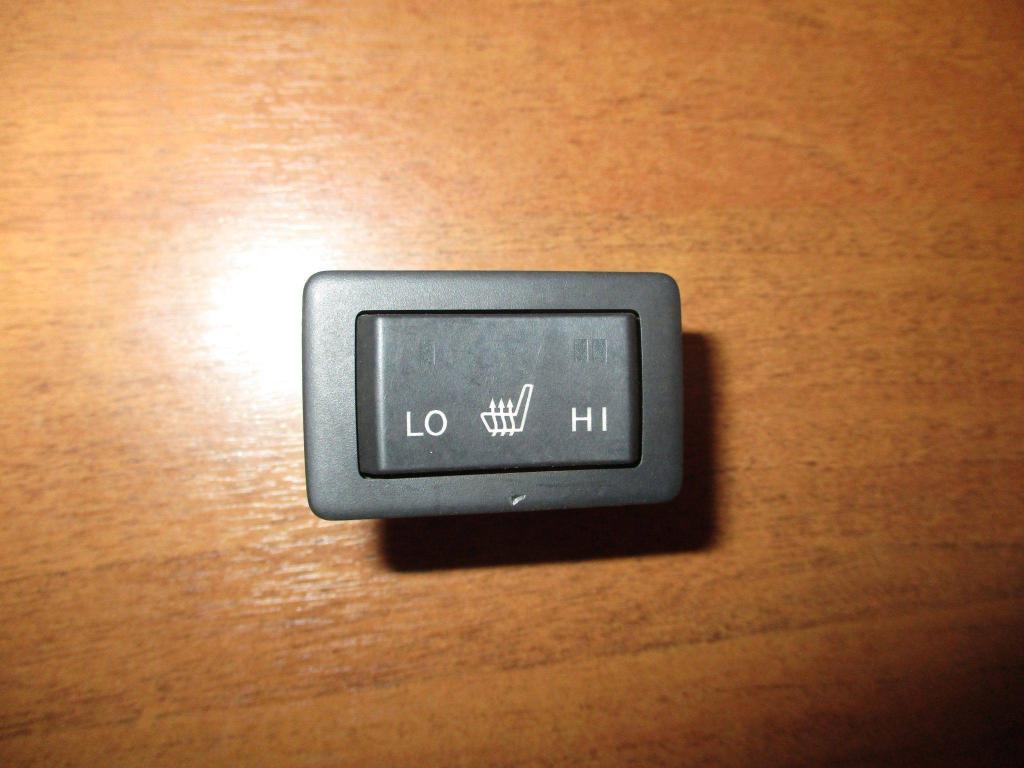 Кнопка обогрева сидений, 500 рублей, Пермь