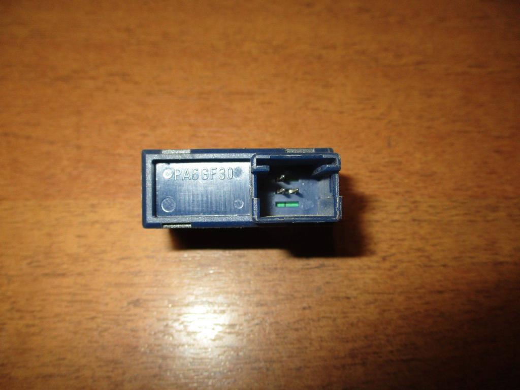 Кнопка открывания багажника, 500 рублей, Пермь