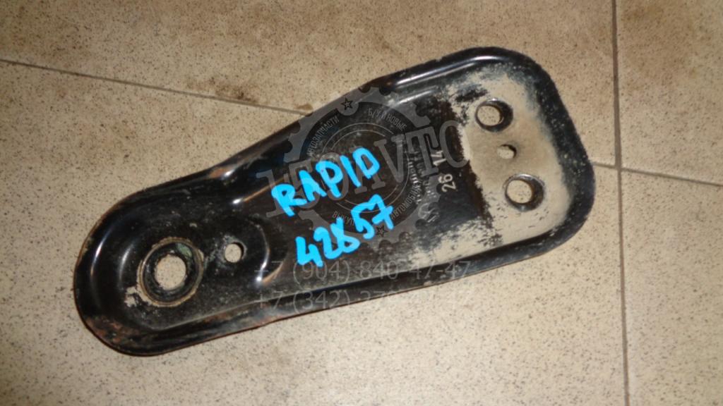 Кронштейн переднего рычага, 500 рублей, Пермь